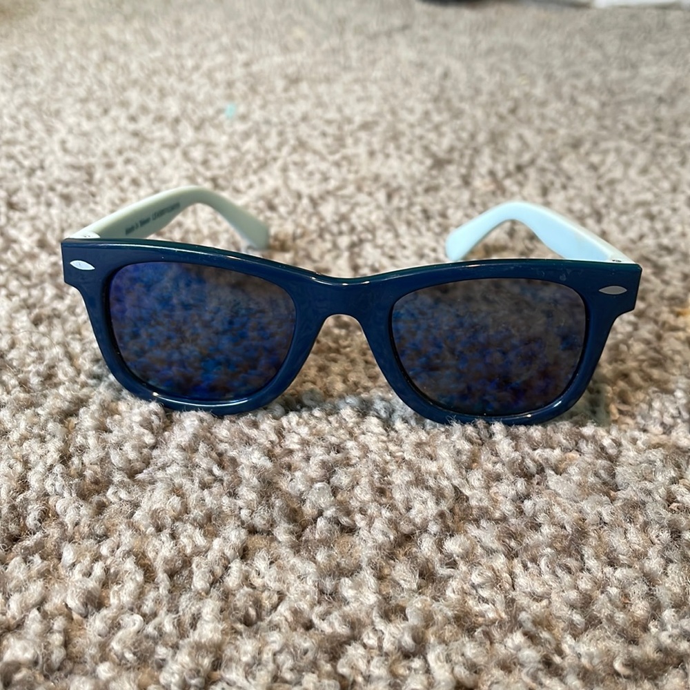 Baby Carters Navy/Lught Blue Sunglasses